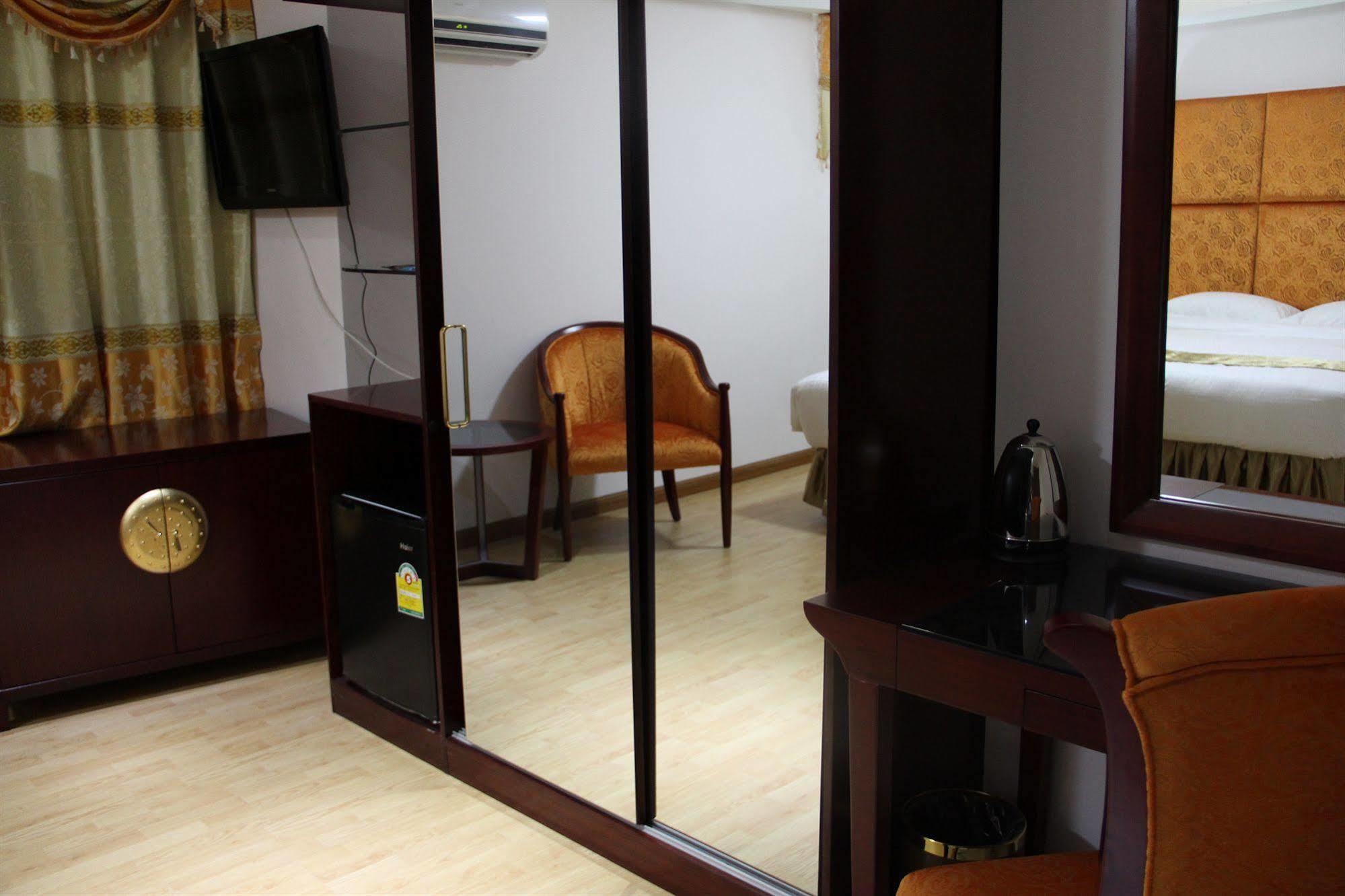 פאטאיה The Privi Suites מראה חיצוני תמונה